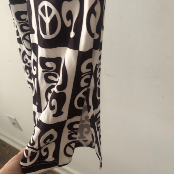 Stretchy Flare “Love” trousers - Picture 7 of 8